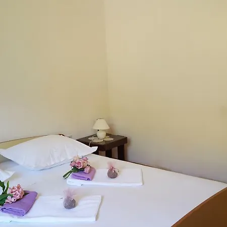 Apartment Roguljic *